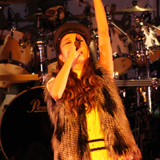 lecca、デビュー10周年にして初のBEST ALBUM「BEST POSITIVE」をリリース！