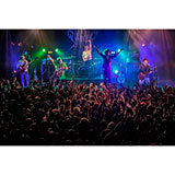 ヒスパニがツアーファイナルでニューシングルを発表