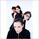 サヴェージズ、2ndアルバム『アドア・ライフ』から「Adore」のMVを公開