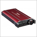 ティアック、「HA-P50SE」のレッドバージョン・モデルが新登場