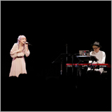 GARNiDELiA、デビュー2周年記念イベントを開催！