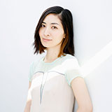 坂本真綾、新曲＆ライブCDを同時リリース