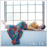 飯田里穂、ニューシングル「片想い接近」のMVを公開