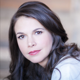 ブロードウェイ・ミュージカルの女王　サットン・フォスター 来日直前メッセージが到着！