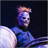 スリップノットのクラウンが緊急来日!