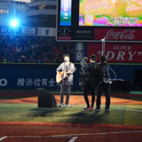 秦 基博、地元”横浜”DeNAベイスターズ開幕戦で歌唱！