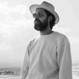 ベルギーを代表する5ピース・バンドとなったバルタザール。そんな同バンドの中心人物イェンテ・デプレ(Vo/G）が、ジェイ・バーナードとしてソロ・デビュー！