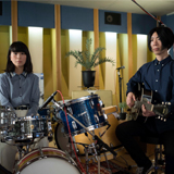 橋本絵莉子波多野裕文、1stアルバム発売記念でアウトストアライブ開催