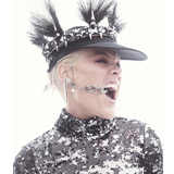 P!NK、最新シングル「キャン・ウィー・プリテンド」のシガーラミックスを配信&最新MV公開!