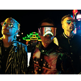 英国が生んだ史上最強の3ピース3ピース・ロック・アクト、ミューズ。CD9枚、アナログ4枚の豪華デラックス・ボックスが完全限定盤として発売！