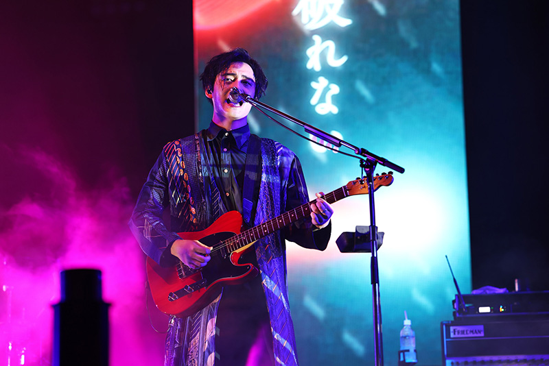 緑黄色社会、日本武道館で初の単独公演を開催!「私たちを《武道館に出たバンド》、それだけで終わらせないでください」