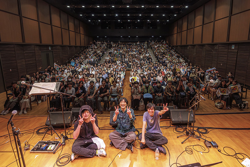 石崎ひゅーい×小山田壮平×長澤知之、弾き語りコラボライブ「FM FUKUOKA Beat On Beat～トラス～」開催！