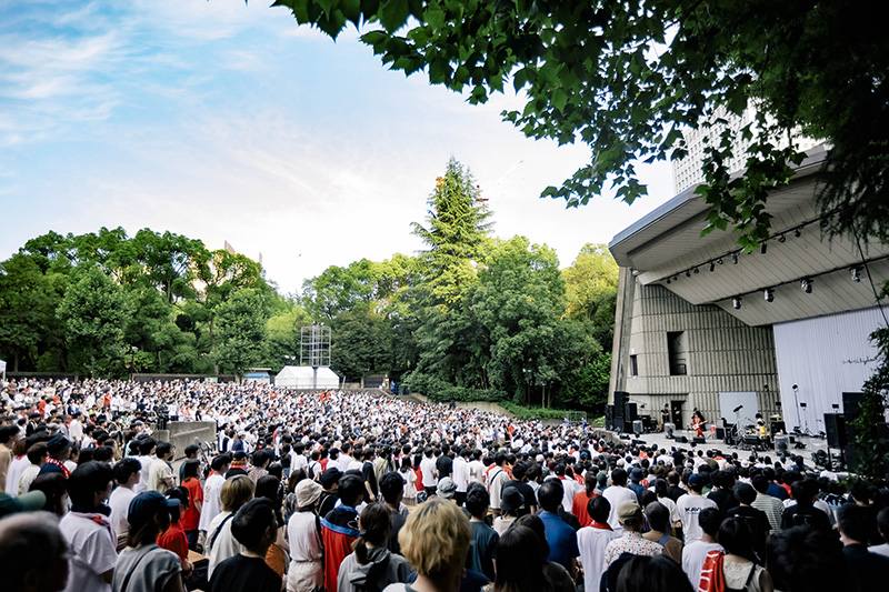 リーガルリリーが7月2日(日)に日比谷野外大音楽堂にて、ワンマンライブ「リーガルリリー YAON 2023」を開催した。