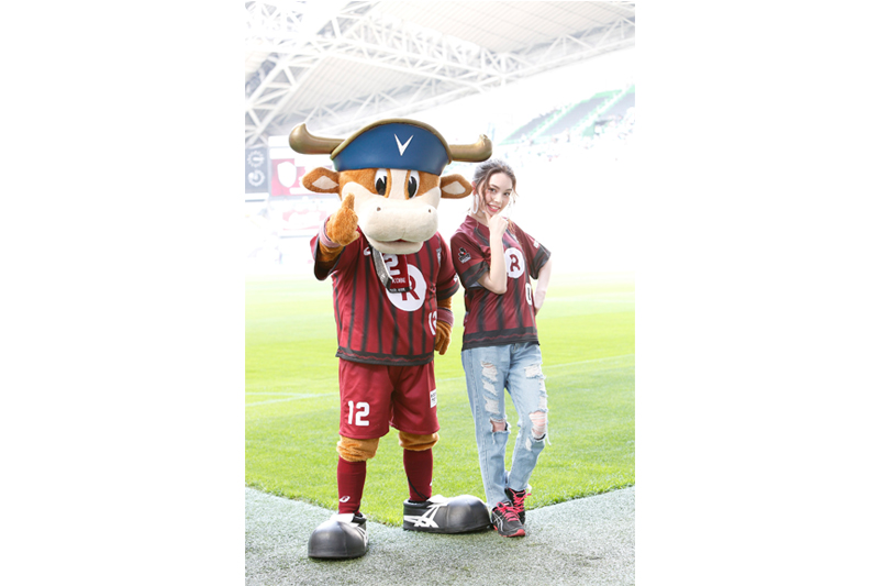 安田レイとモーヴィ