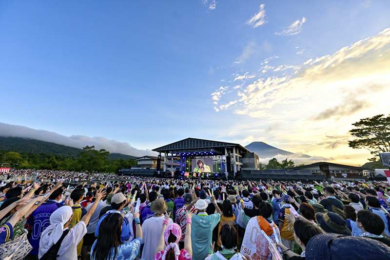 私立恵比寿中学、夏の恒例野外ライブ「ファミえん2023」開催！