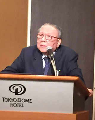 代表取締役会長 梯 郁太郎