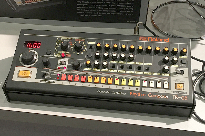 TR-08
