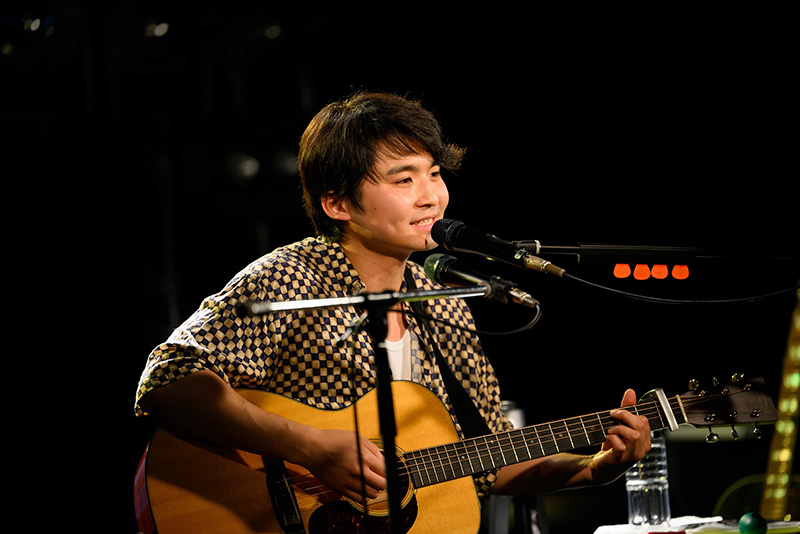 Kenta Dedachi、自身初の弾き語りワンマンライブ「Kenta Dedachi Acoustic Live 