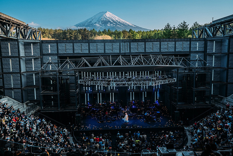 MISIA、平和を願うCandle Night Liveを河口湖にて開催！（清水ミチコや加藤登紀子もゲスト出演し、矢野顕子提供の未発表新曲も初披露）