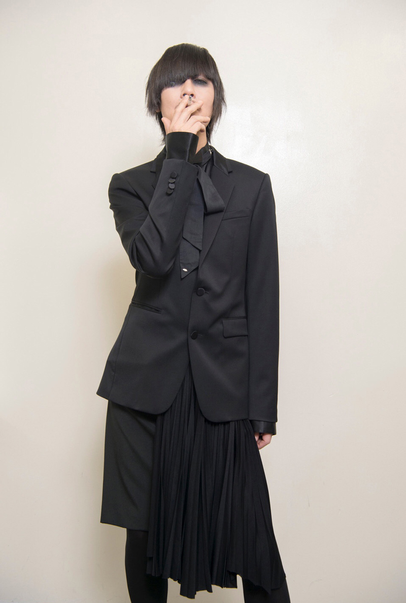 藤井麻輝 minus(-)