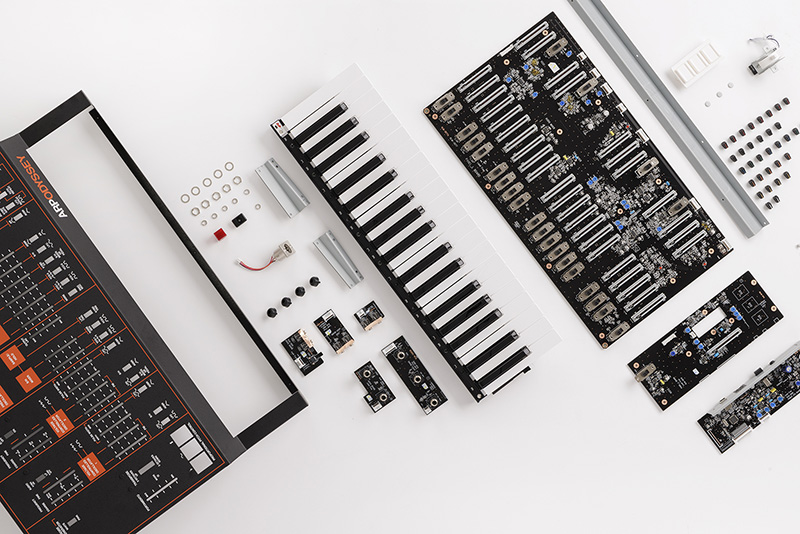 コルグからアナログ・デュオフォニック・シンセサイザー「ARP ODYSSEY FS Kit」がリリースされた。