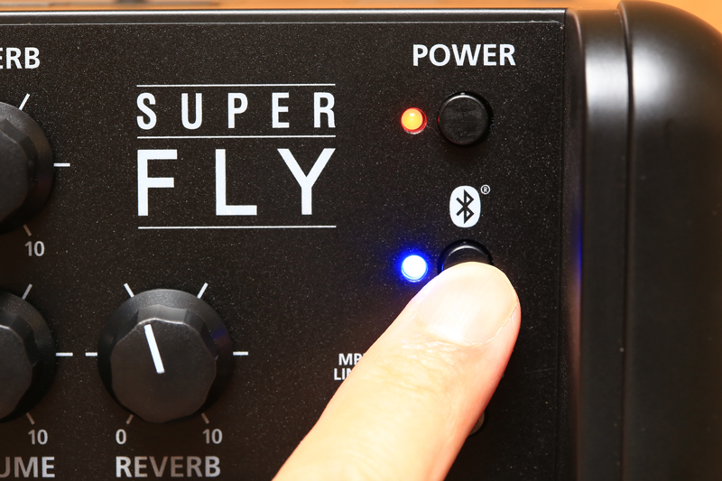 SUPER FLY Bluetooth接続1