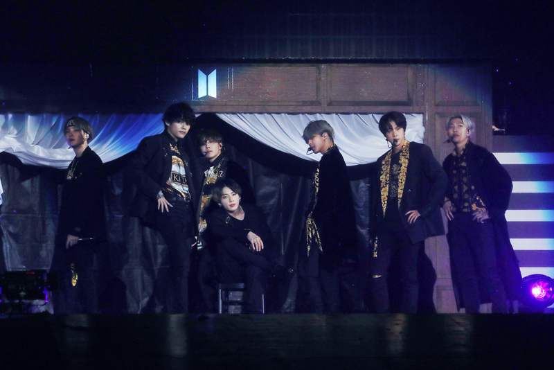 BTS、ファンミーティング『BTS JAPAN OFFICIAL FANMEETING VOL.5 [ MAGIC SHOP ]』 の最終公演が12月15日の京セラドーム大阪で開催！