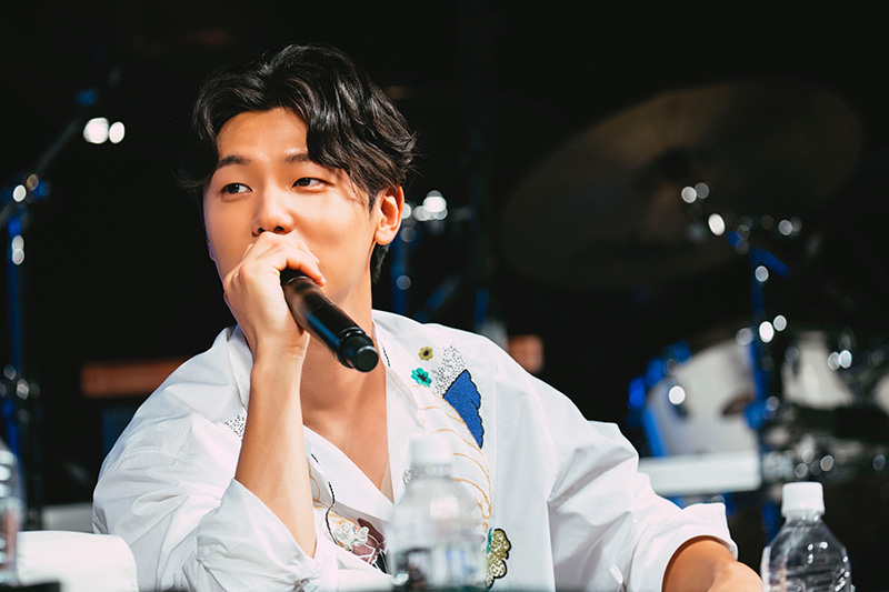 CNBLUE