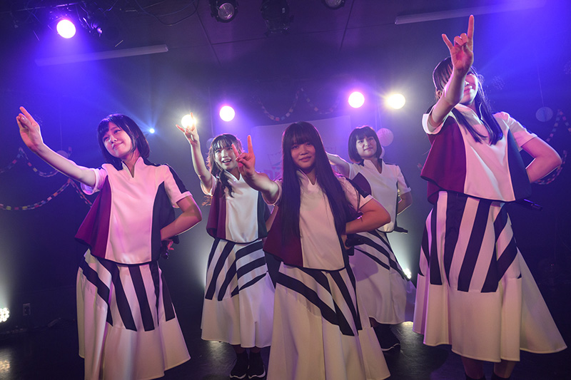 PANDAMIC、会場装飾をプロデュースした3周年記念ワンマンライブでメンバー初作詞の新曲「大人になったら」初披露！