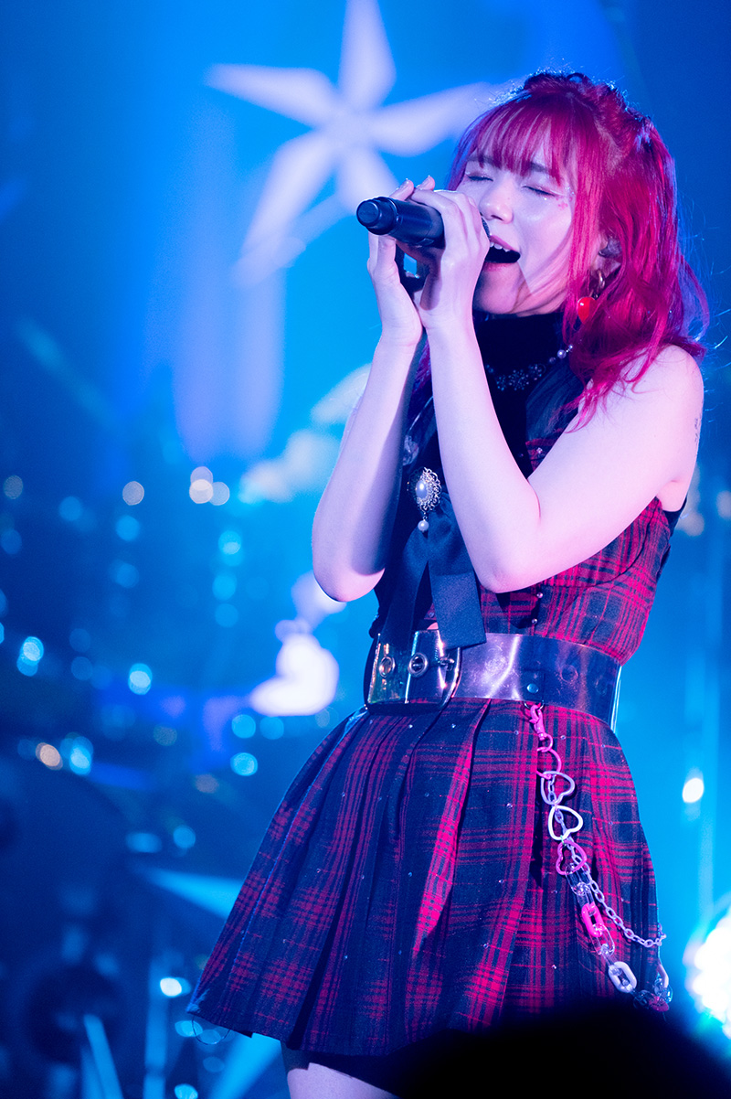 Machico、5月22日に昭和女子大学 人見記念講堂で「10th Anniversary Live ~Trajectory~」を開催!