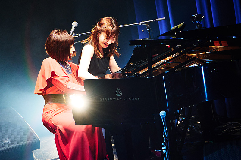 和楽器バンドのボーカル・鈴華ゆう子、ソロライブ「Jazzy Night 2022」を開催！