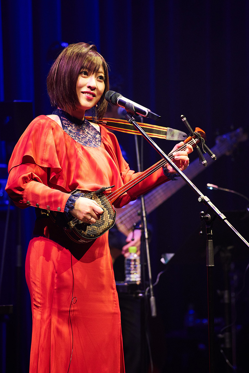 和楽器バンドのボーカル・鈴華ゆう子、ソロライブ「Jazzy Night 2022」を開催！