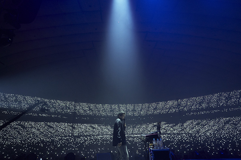 King Gnu、始動5年で初の東京ドーム2DAYS完遂!! サッカー日本代表を応援する新曲「Stardom」をLIVE初披露!!