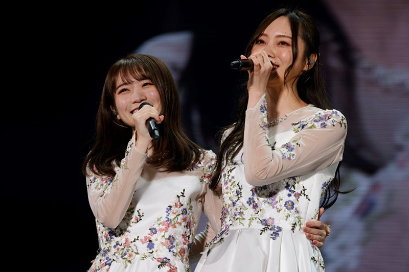 秋元真夏(乃木坂46)、乃木坂46二代目キャプテンにしてグループ最後の1期生の卒業コンサート開催!