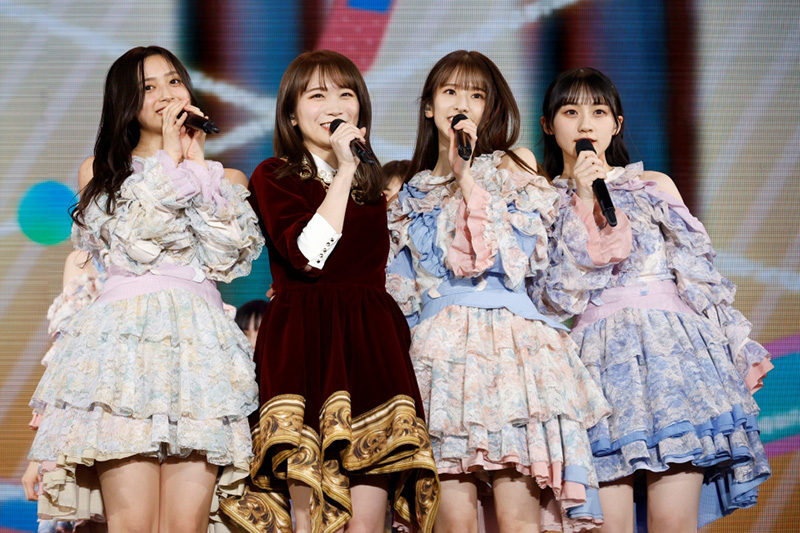 秋元真夏(乃木坂46)、乃木坂46二代目キャプテンにしてグループ最後の1期生の卒業コンサート開催!