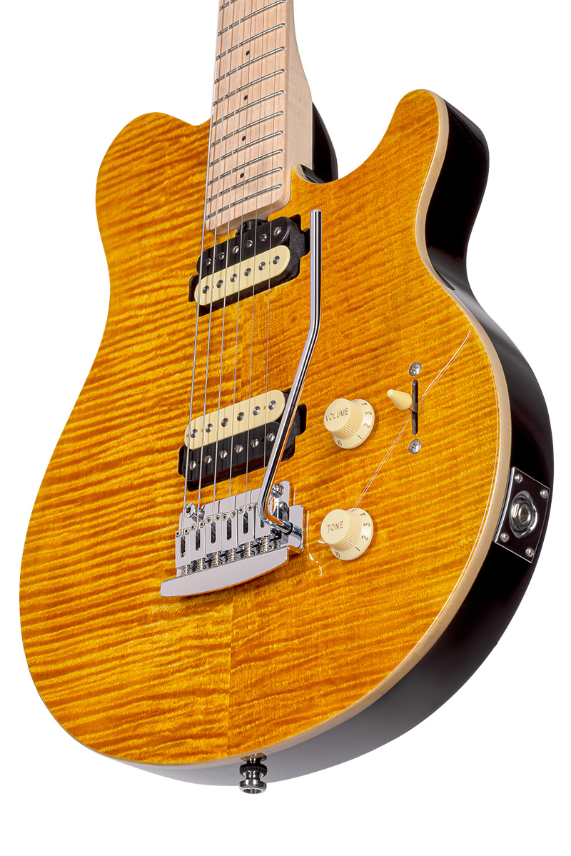 Sterling by Music Man「AXIS FLAME MAPLE TOP」(Trans Gold)