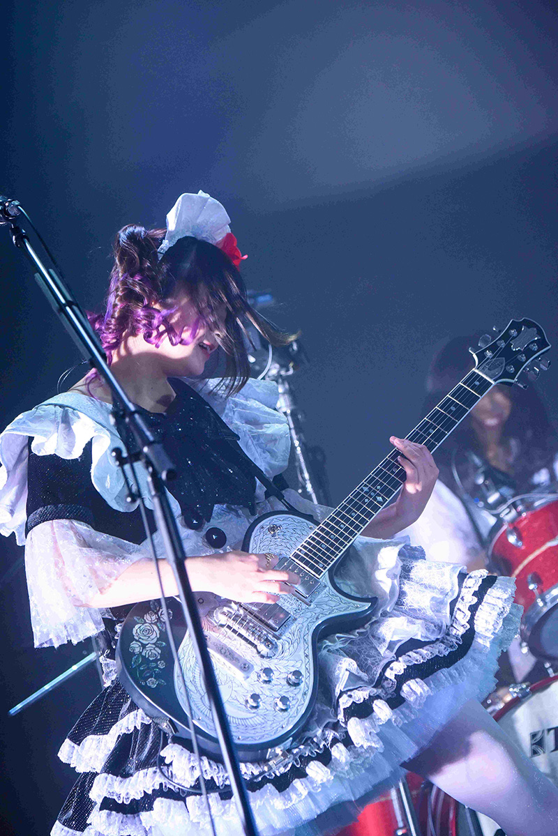 BAND-MAID、2月11日(木・祝)に開催したONLINE　OKYU-JI(配信ライブ)を映像商品化し、5月26日(水)に発売することが決定！