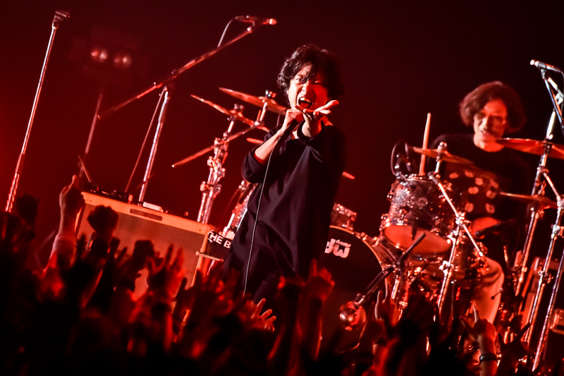 『ACIDMAN×STRAIGHTENER×THE BACK HORN Tour “THREE for THREE”』Zepp Tokyoの初日（2019年6月5日）の模様をお届け！