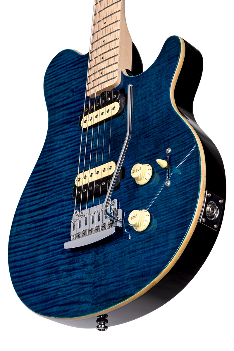 Sterling by Music Man「AXIS FLAME MAPLE TOP」(Neptune Blue)