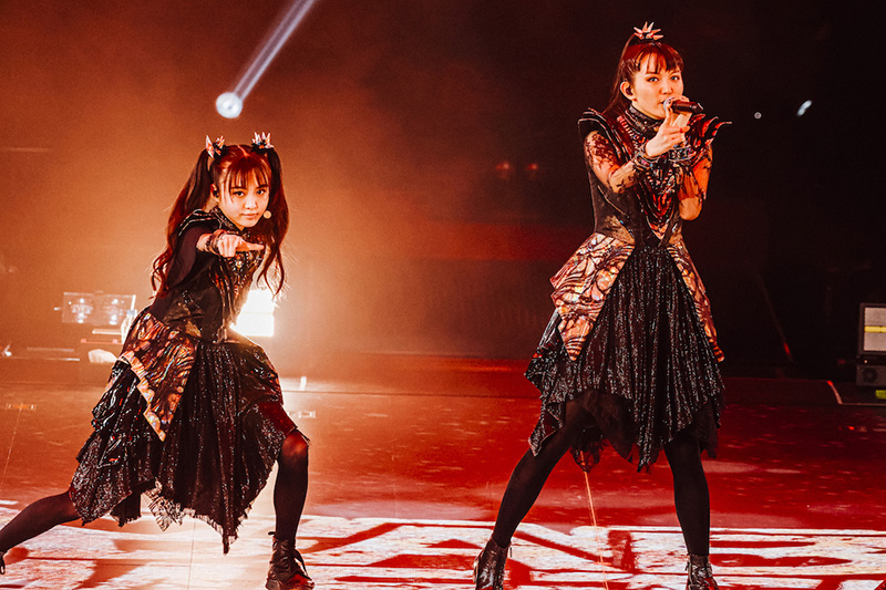 BABYMETAL、結成10周年イヤーの集大成となる「10 BABYMETAL BUDOKAN」日本武道館10公演を完遂！