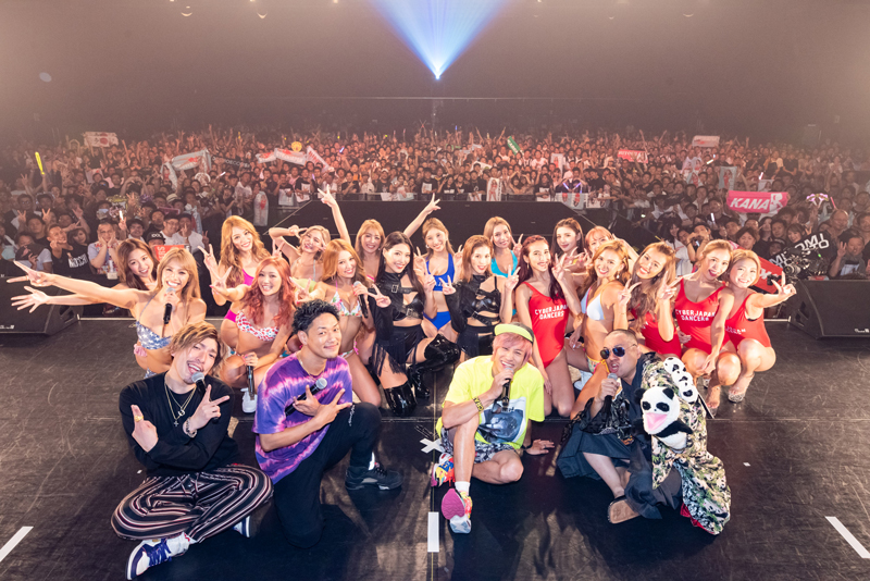 CYBERJAPAN DANCERS