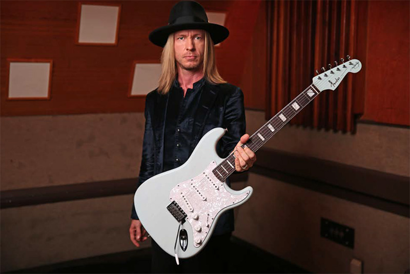KENNY WAYNE SHEPHERD STRATOCASTER®