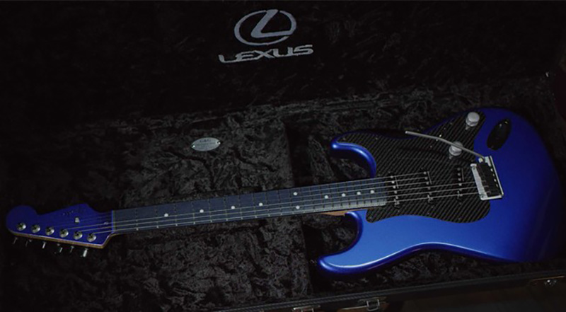 『FENDER® LEXUS LC STRATOCASTER®』