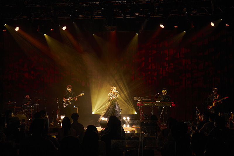 『toku ✕鈴木このみ✕やなぎなぎSpecial Live「bouquet」』