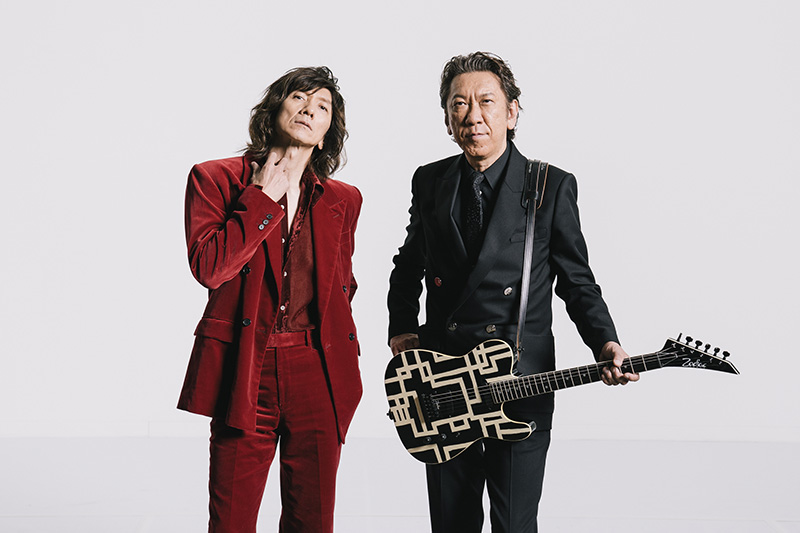 布袋寅泰40周年アニバーサリー生配信LIVEに吉井和哉サプライズ出演!