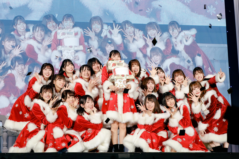 日向坂46、ワンマンライブ「ひなくり2019 〜17人のサンタクロースと空のクリスマス〜」開催！（12月17、18日 幕張メッセ国際展示場4〜6ホール）