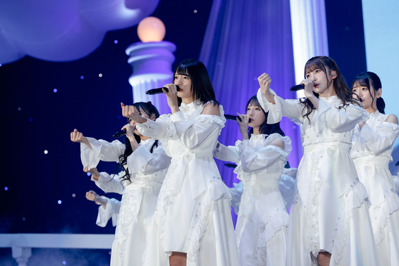 日向坂46、ワンマンライブ「ひなくり2019 〜17人のサンタクロースと空のクリスマス〜」開催！（12月17、18日 幕張メッセ国際展示場4〜6ホール）