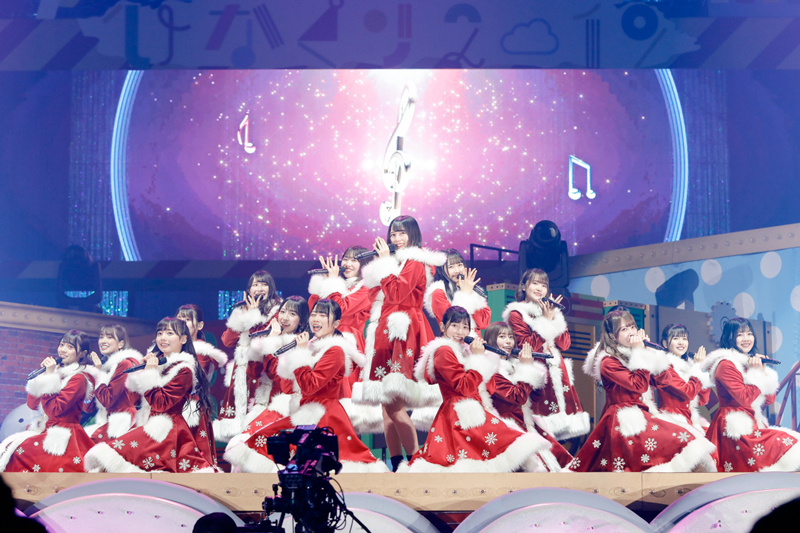 日向坂46、ワンマンライブ「ひなくり2019 〜17人のサンタクロースと空のクリスマス〜」開催！（12月17、18日 幕張メッセ国際展示場4〜6ホール）