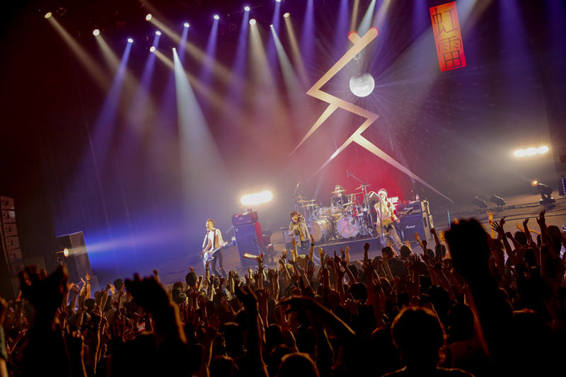 ザ・クロマニヨンズ、全国ツアー「ザ・クロマニヨンズ ツアー