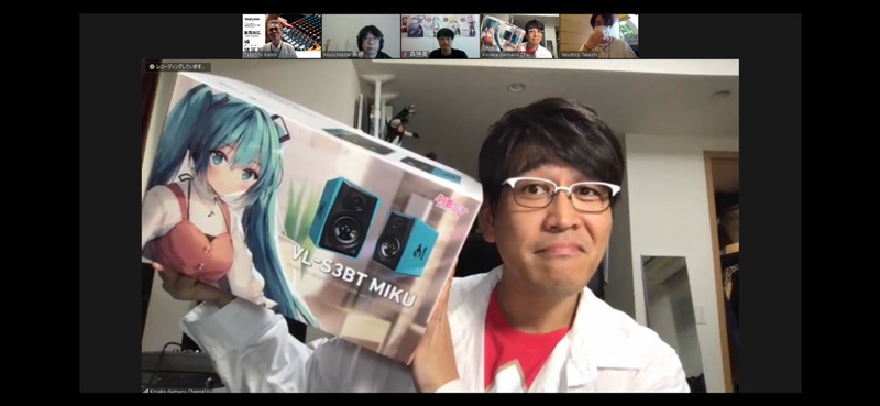 「初音ミクスピーカーはバケモン!？」人気お笑いタレント&音楽プロデューサーにして熱狂的な初音ミクファンの古坂大魔王が『VL-S3BT MIKU』『VL-S3BT RIN LEN』を熱く語る!!